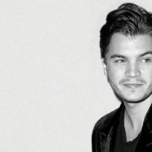 Emile Hirsch Isn’t Afraid To Be Naked In Front Of The Camera