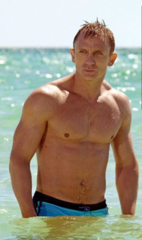 Daniel Craig bulge sexy
