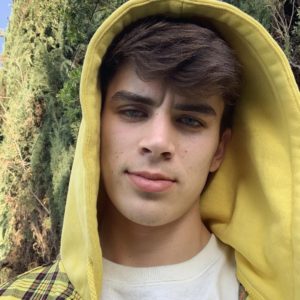 Hayes Grier beautiful body sexy pics