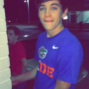 Hayes Grier naked sexy pics