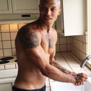 Jeremy Meeks sexy nude pic shirtless