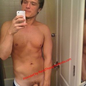 Josh Hutcherson butt nude