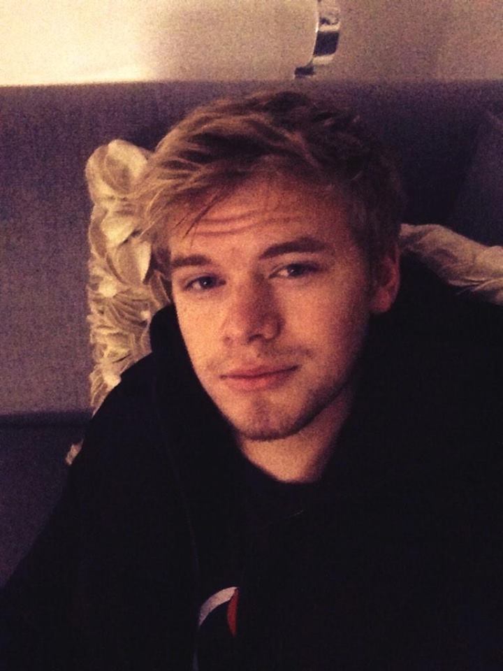 WOW. Kenton Duty Naked Leaked Photos ( 51 Pics ) – Male Celebs