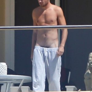 Liam Payne hot bulge