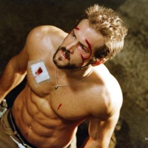 Ryan Reynolds ripped muscles shirtless