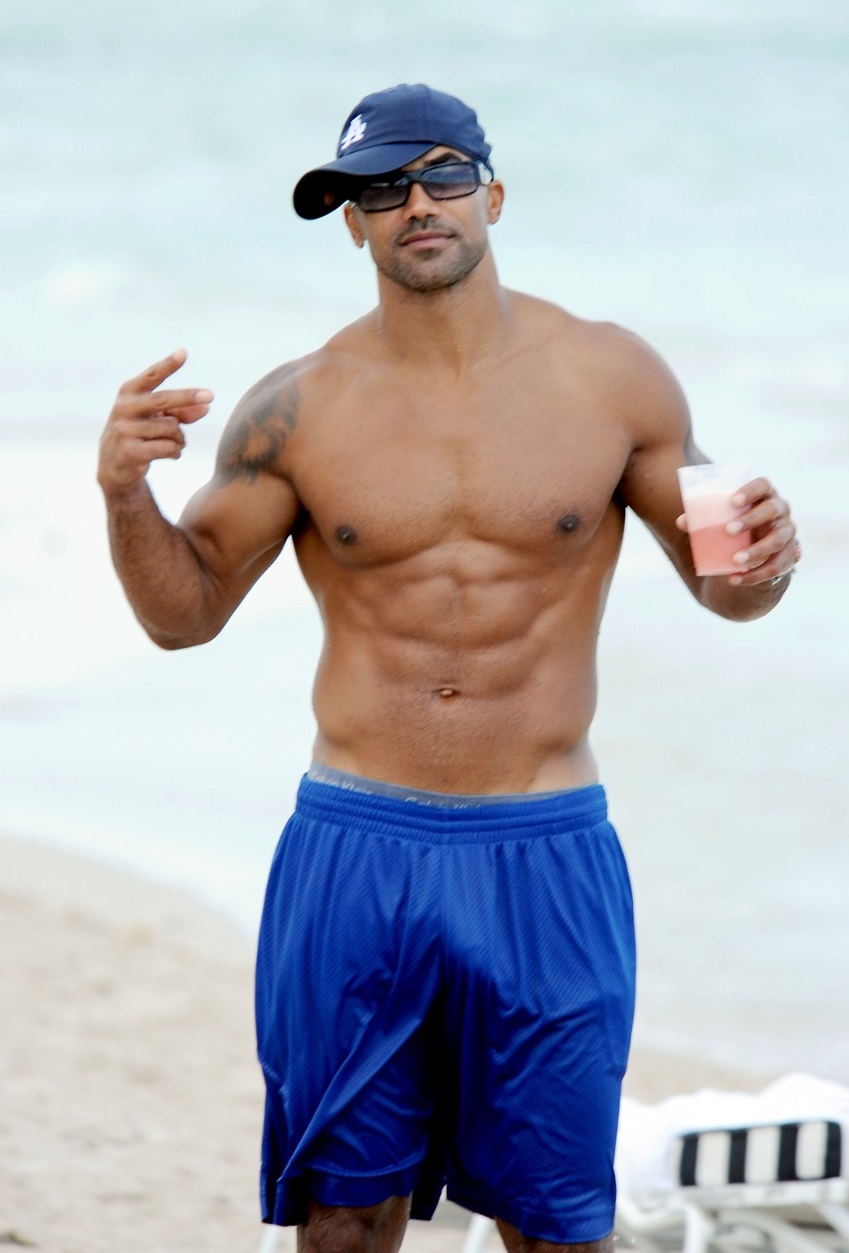 Shemar moore bulge