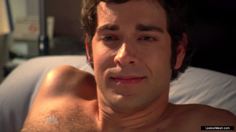 Zachary Levi penis showing nude
