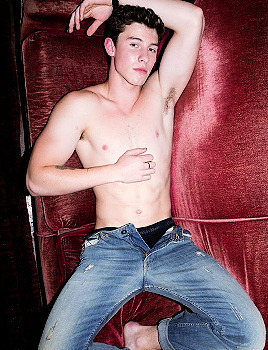 Shawn Mendes pants unbuttoned